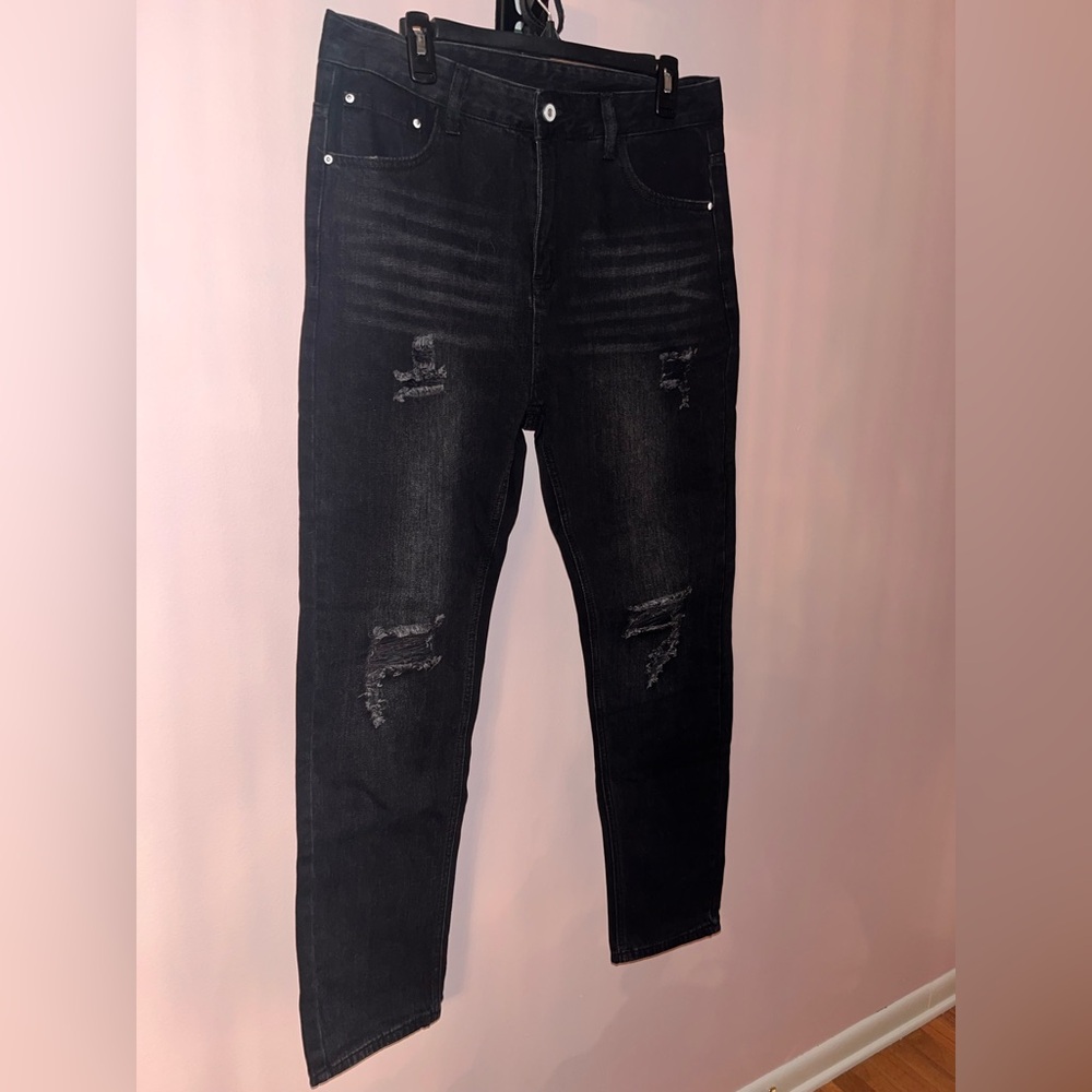 Men's Black Skinny Jeans with Distressed Details